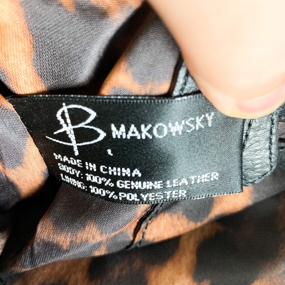 B. Makowsky | Leather Shoulder Bag - Picture 7 of 7